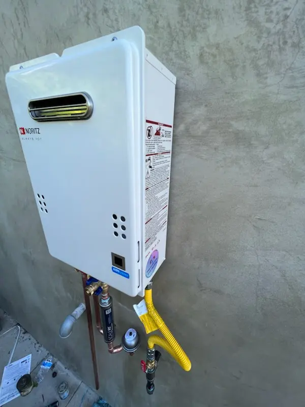 Tankless water heater installation for Tequesta homes